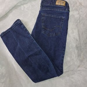 Levi's Signature Mid rise 6 "short"